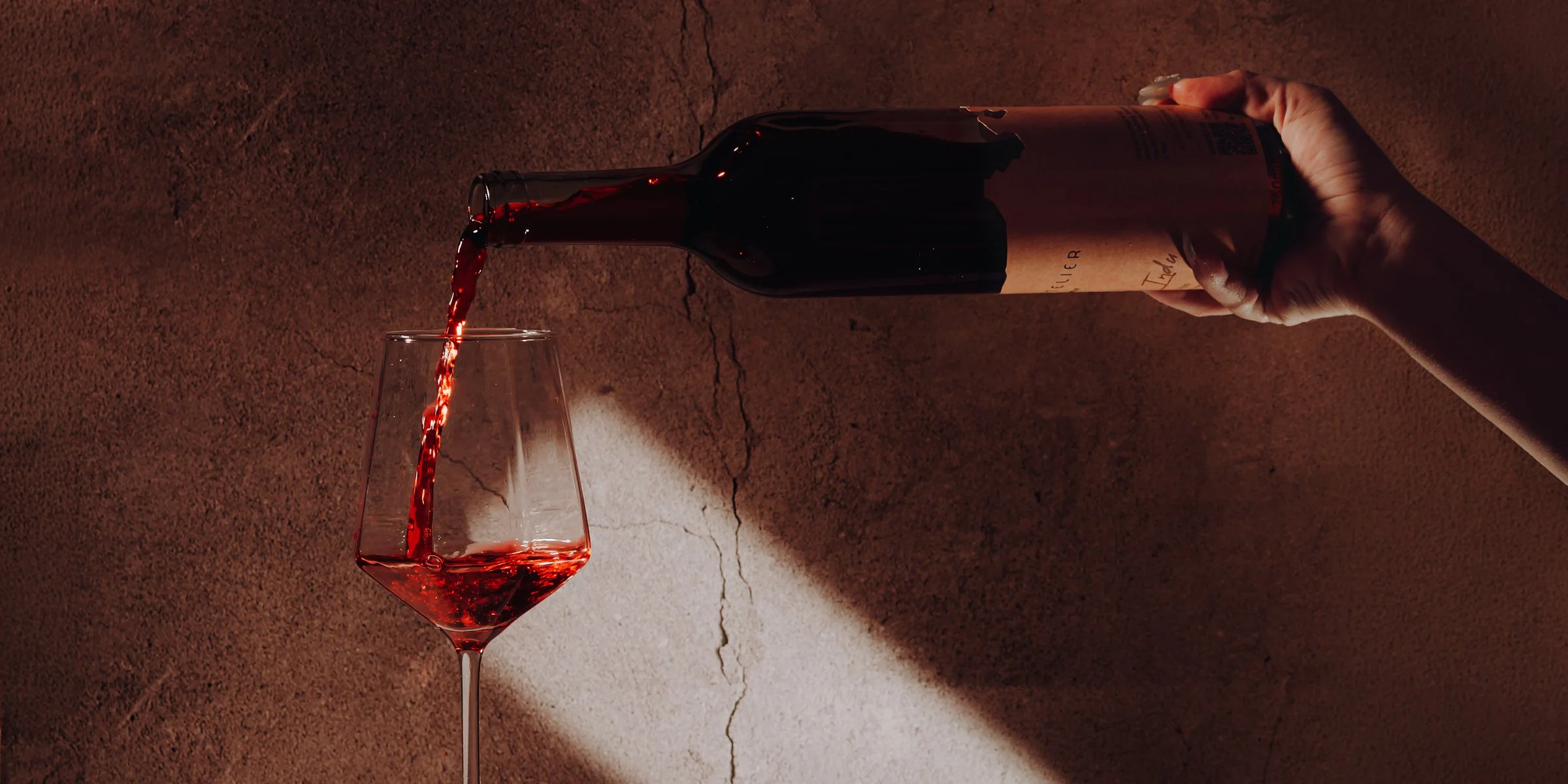 Ruby tuak poured by hand — Foochow red-yeast meets Bornean ragi
